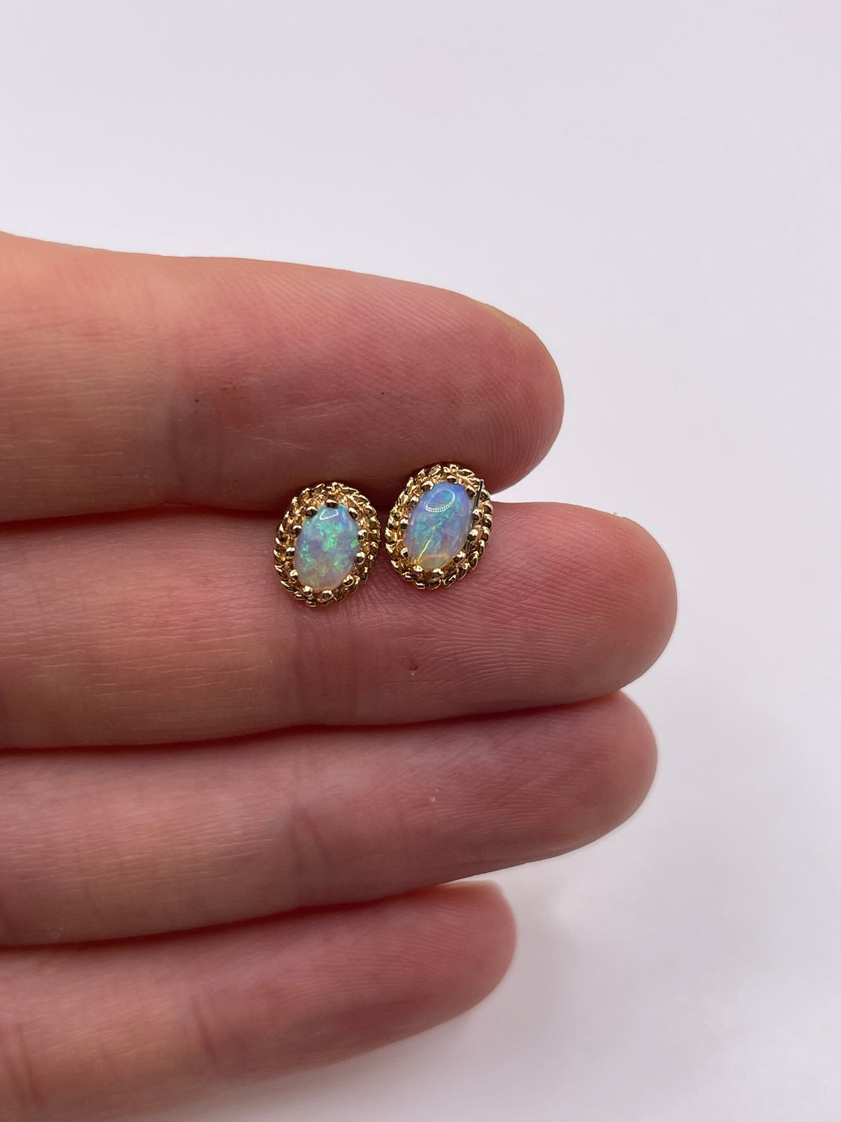 9ct gold opal earrings
