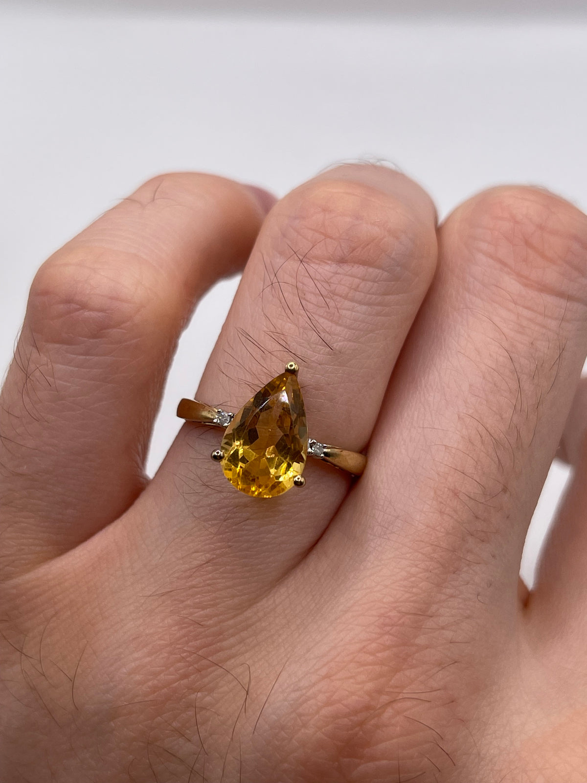 9ct gold citrine and diamond ring