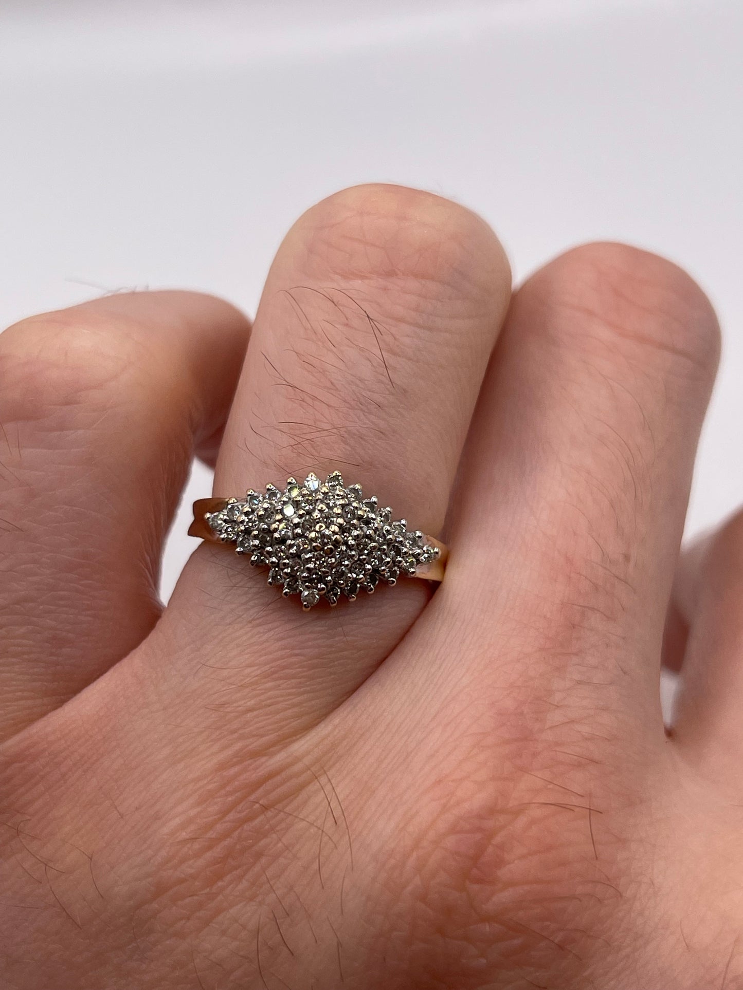 9ct gold diamond cluster ring