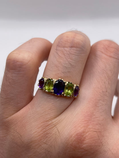 9ct gold amethyst and peridot ring