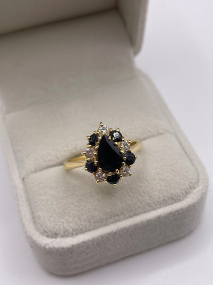 18ct gold sapphire and diamond ring