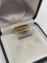 Load image into Gallery viewer, 9ct two tone spinner ring
