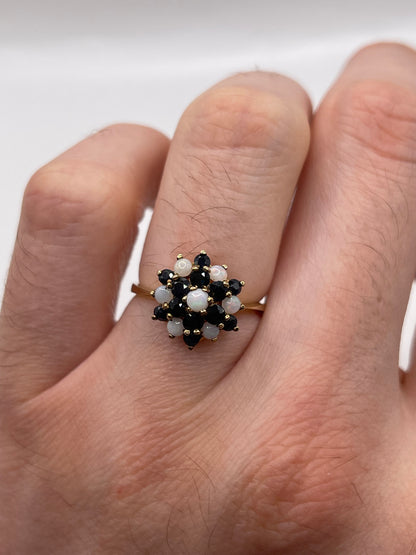 9ct gold opal and sapphire ring