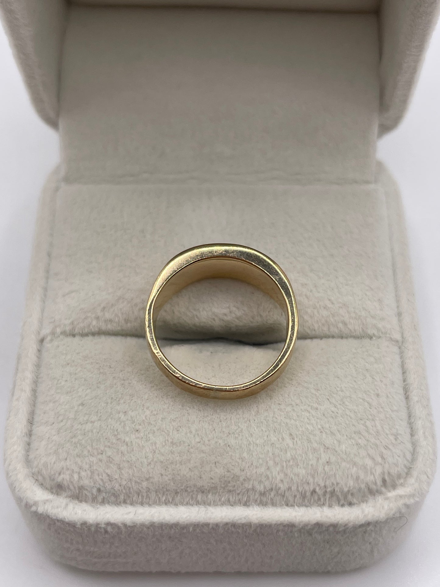 9ct gold blue John ring