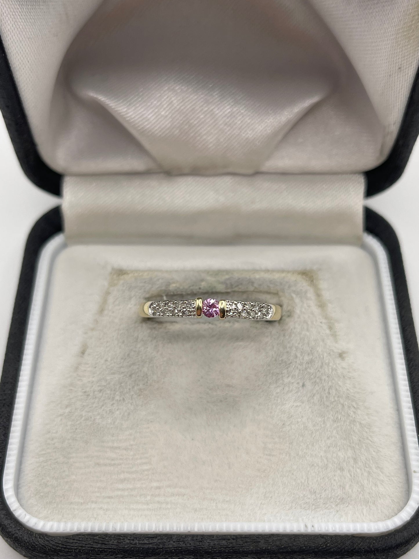 9ct gold pink sapphire and diamond ring