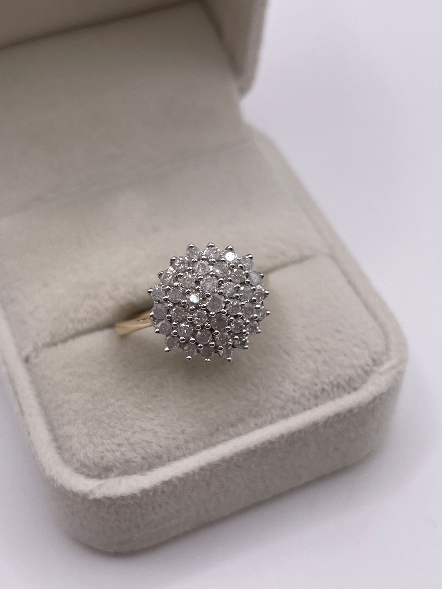 9ct gold 1ct diamond cluster ring