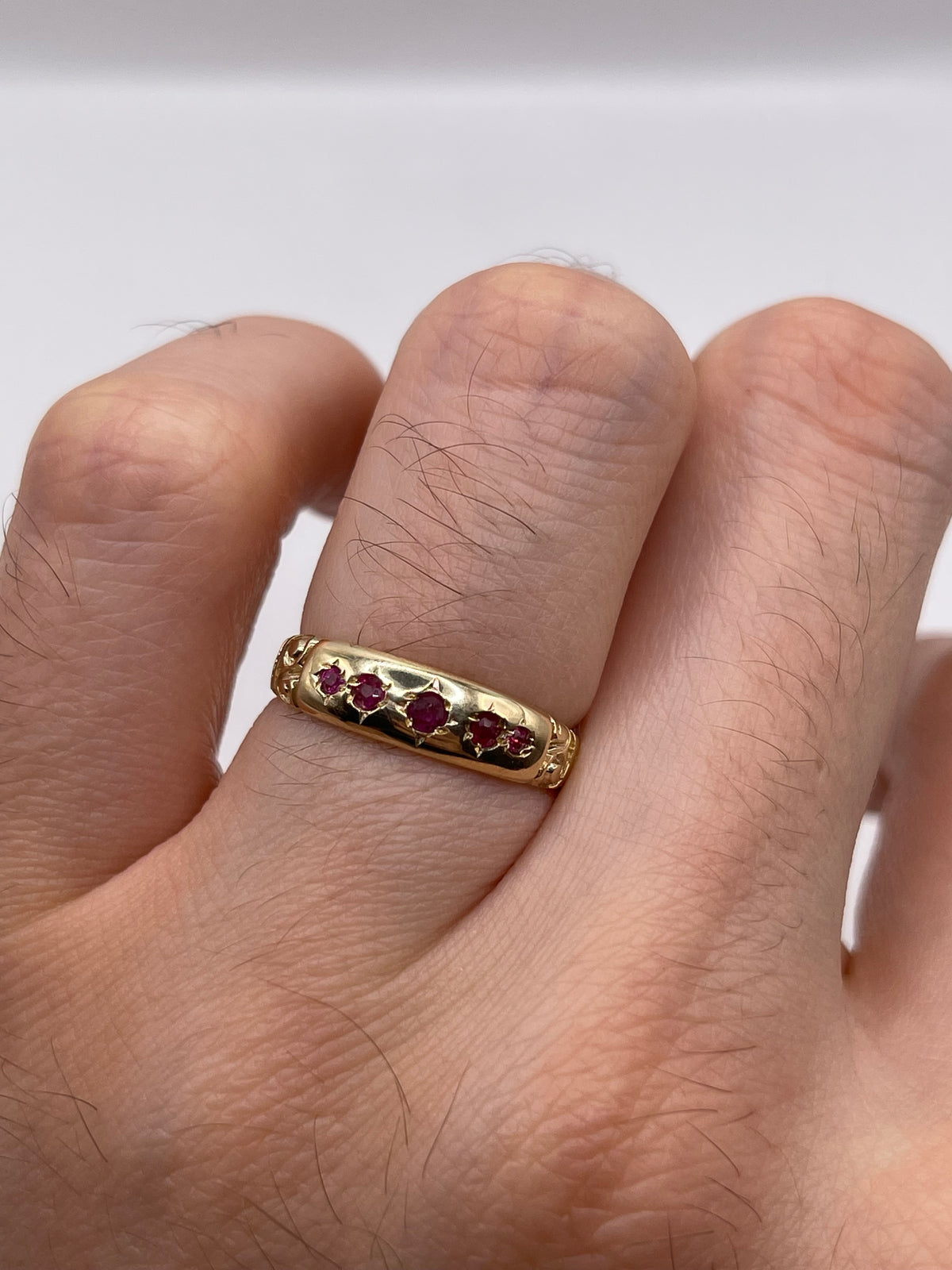 9ct gold ruby gypsy ring