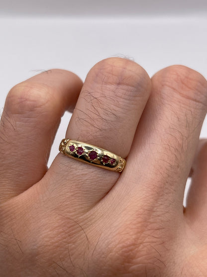 9ct gold ruby gypsy ring