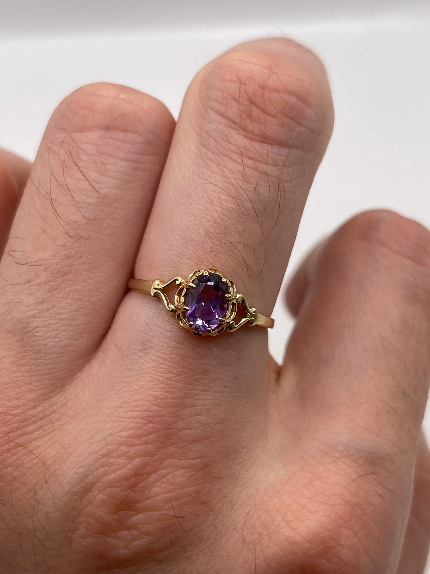 9ct gold amethyst ring