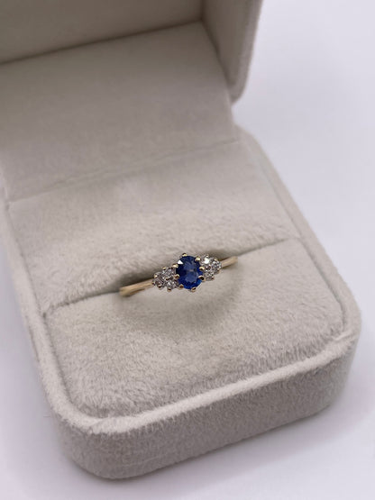 9ct gold sapphire and diamond ring