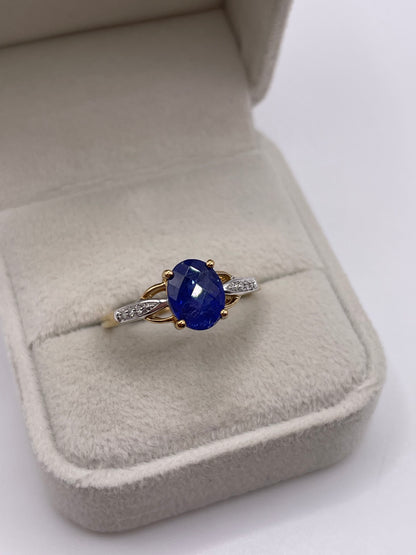 9ct gold tanzanite and diamond ring
