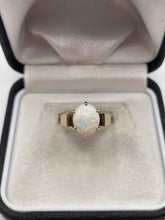 Load image into Gallery viewer, 9ct gold opal ring
