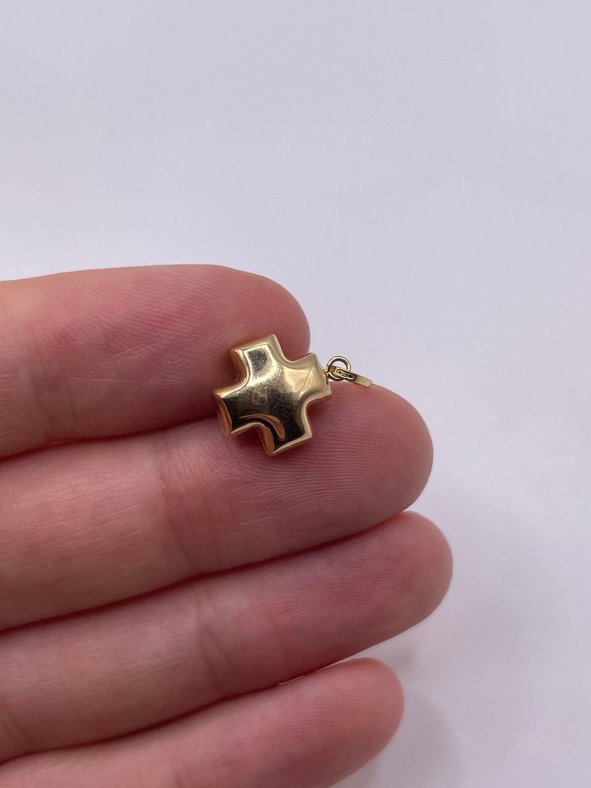 9ct gold cross charm