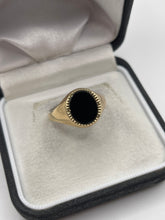Load image into Gallery viewer, 9ct gold onyx signet ring
