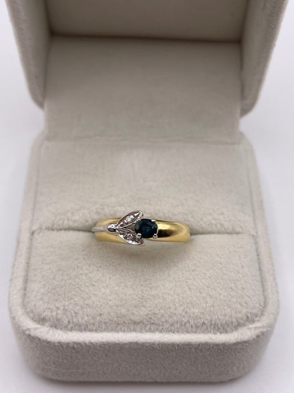 18ct gold sapphire and diamond ring