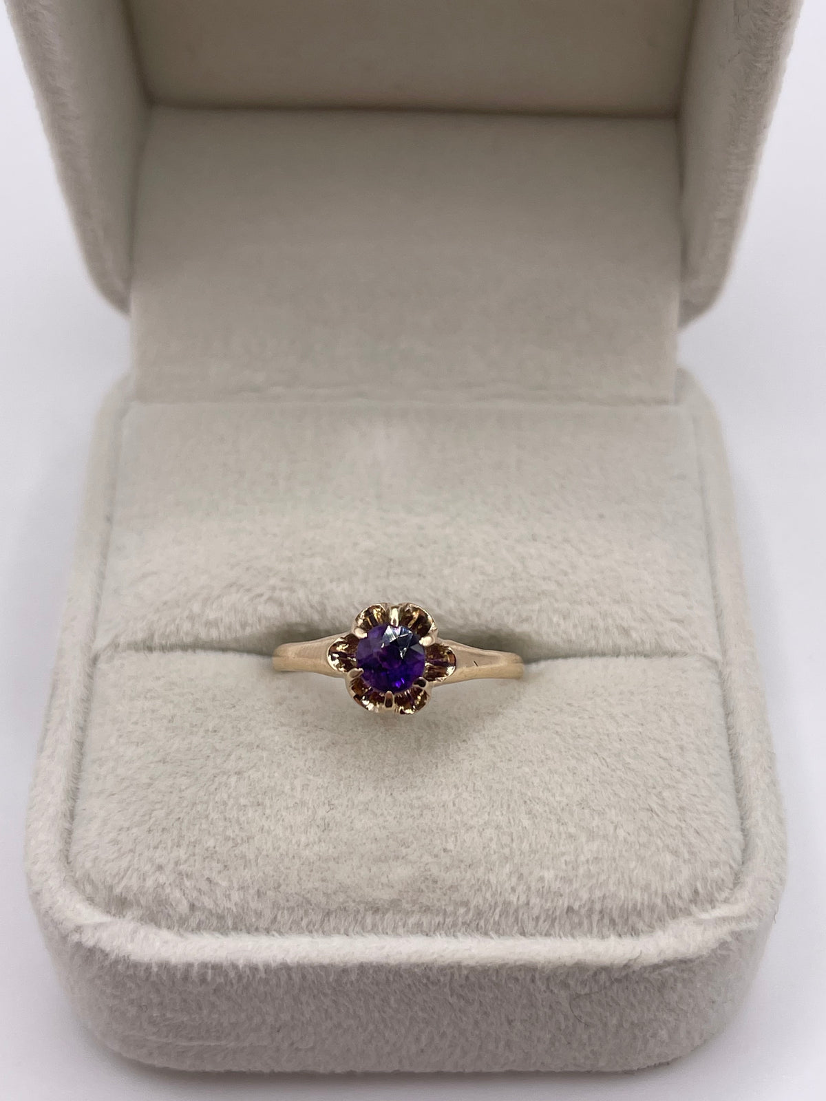 9ct gold amethyst ring