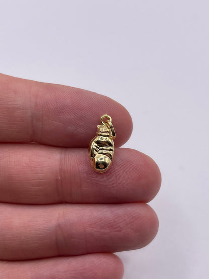 9ct gold boxing glove charm