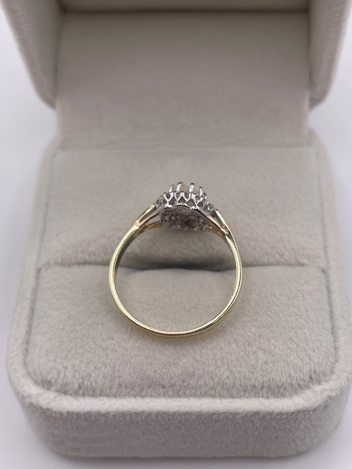 9ct gold opal and diamond ring