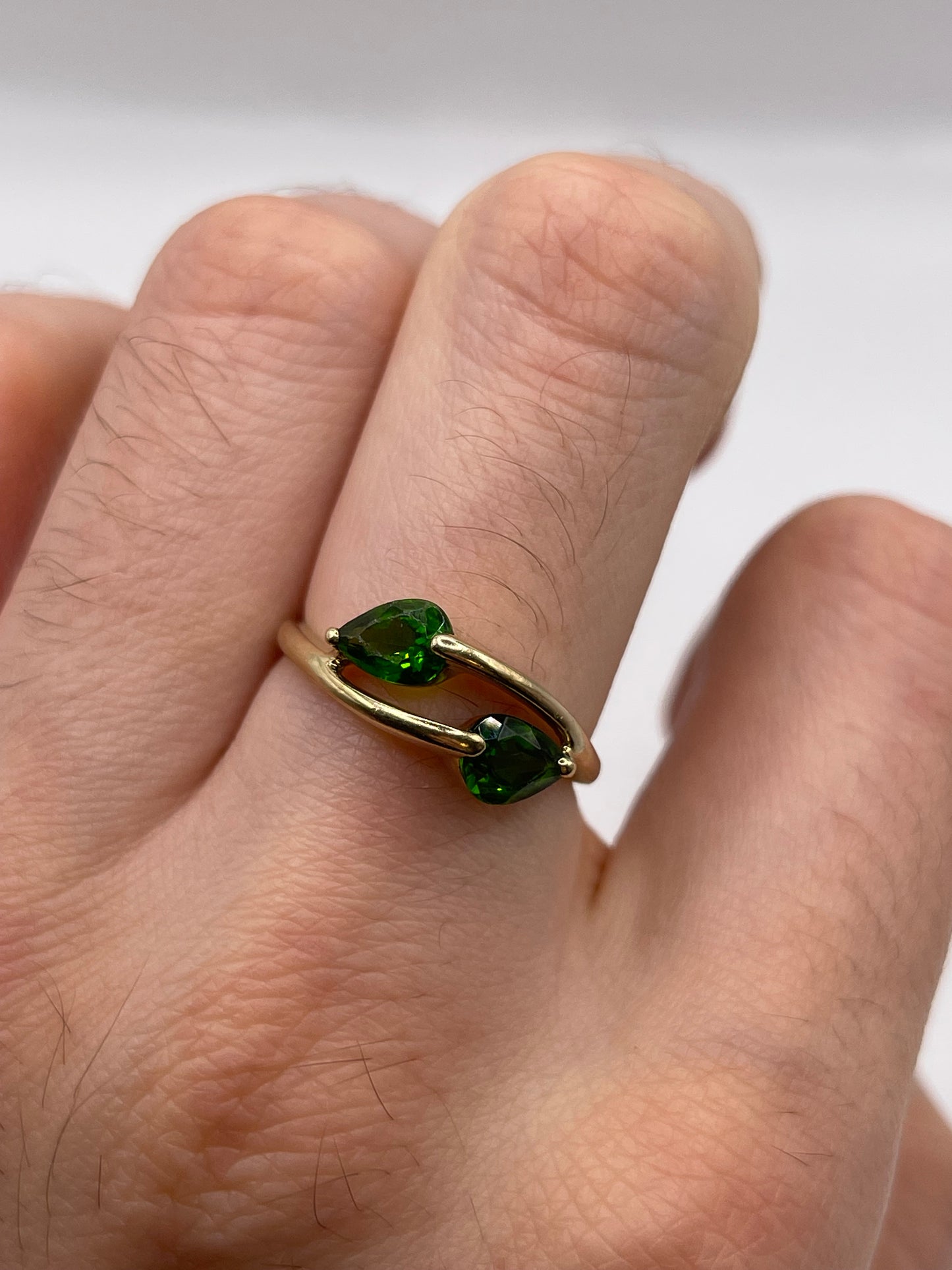 9ct gold diopside ring