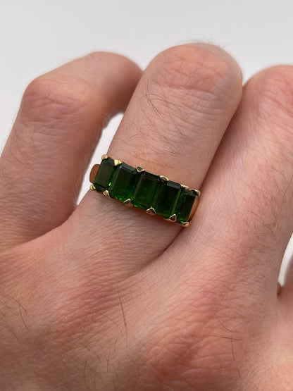 9ct gold diopside ring