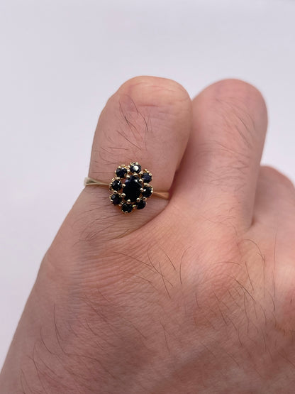 9ct gold sapphire cluster ring