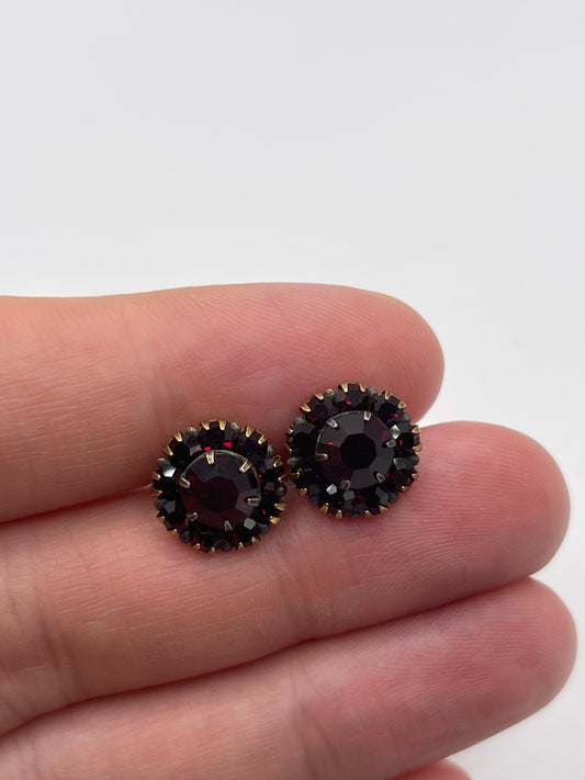 9ct gold garnet paste stud earrings