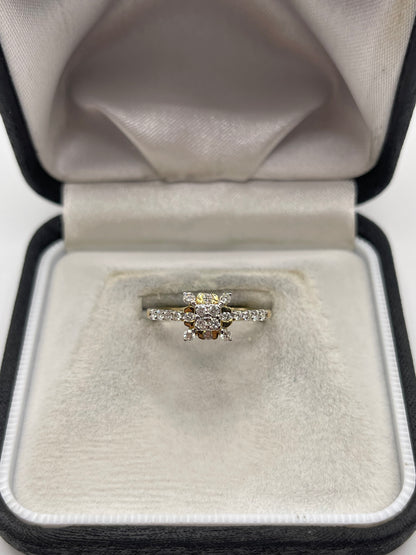 9ct gold diamond cluster ring