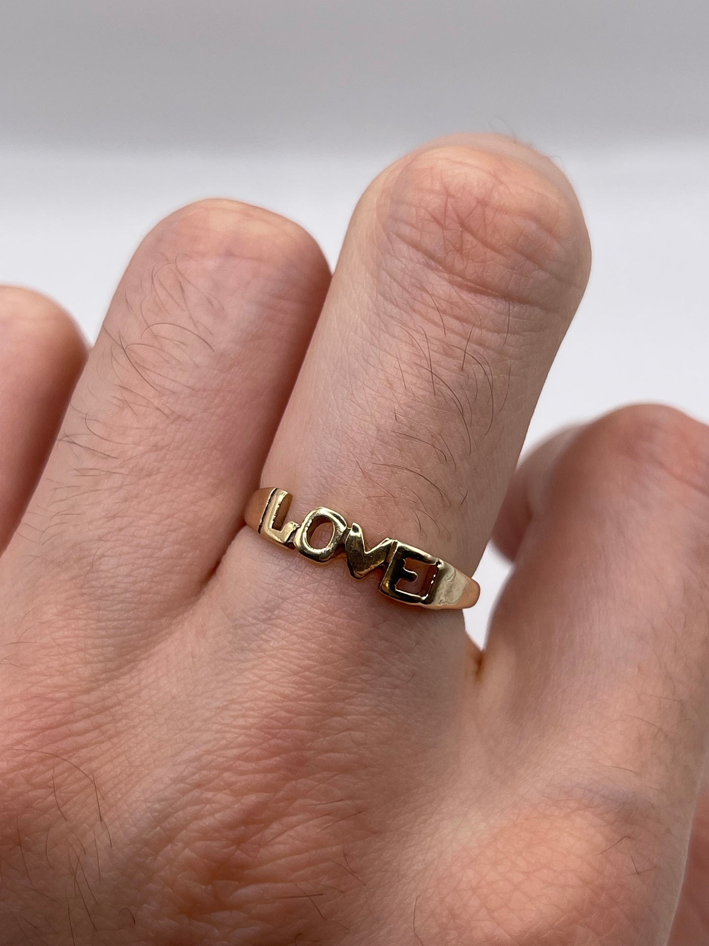 9ct gold love ring