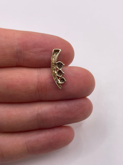 9ct gold cognac diamond pendant