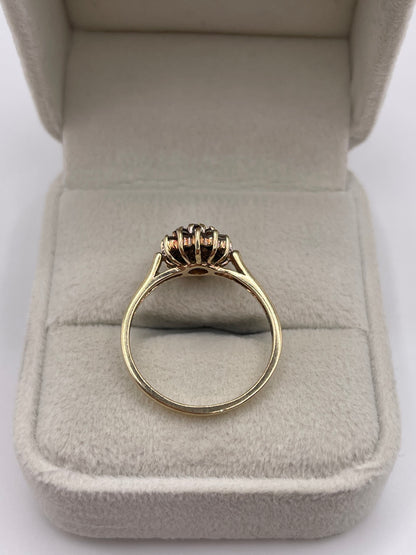 9ct gold cognac diamond cluster ring