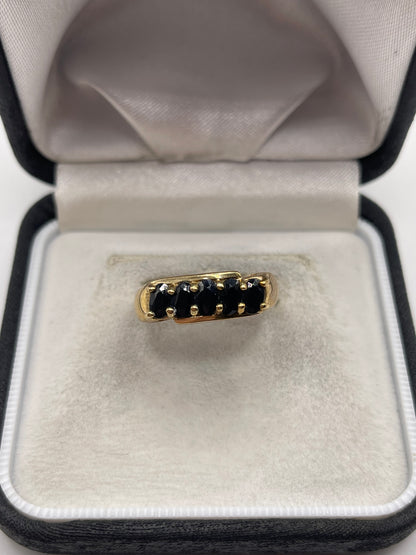 9ct gold sapphire ring