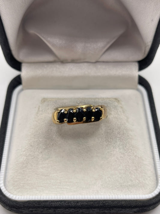 9ct gold sapphire ring