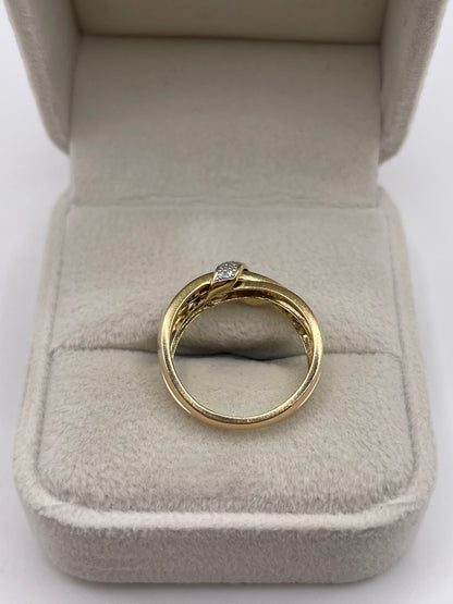 9ct gold amethyst and diamond ring