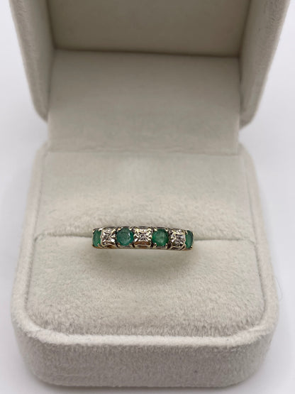 9ct gold emerald and diamond ring