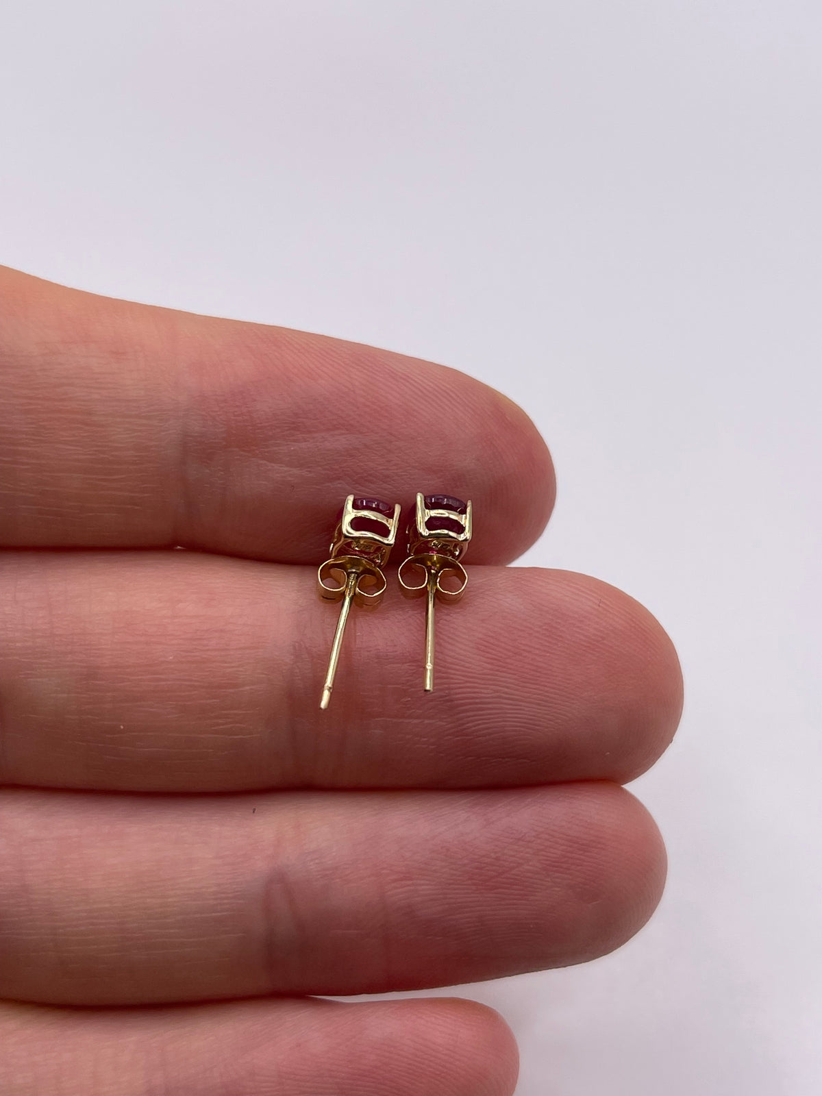 9ct gold ruby earrings
