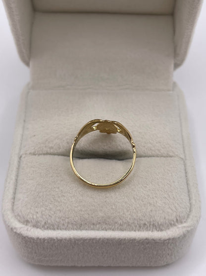 9ct gold claddagh ring