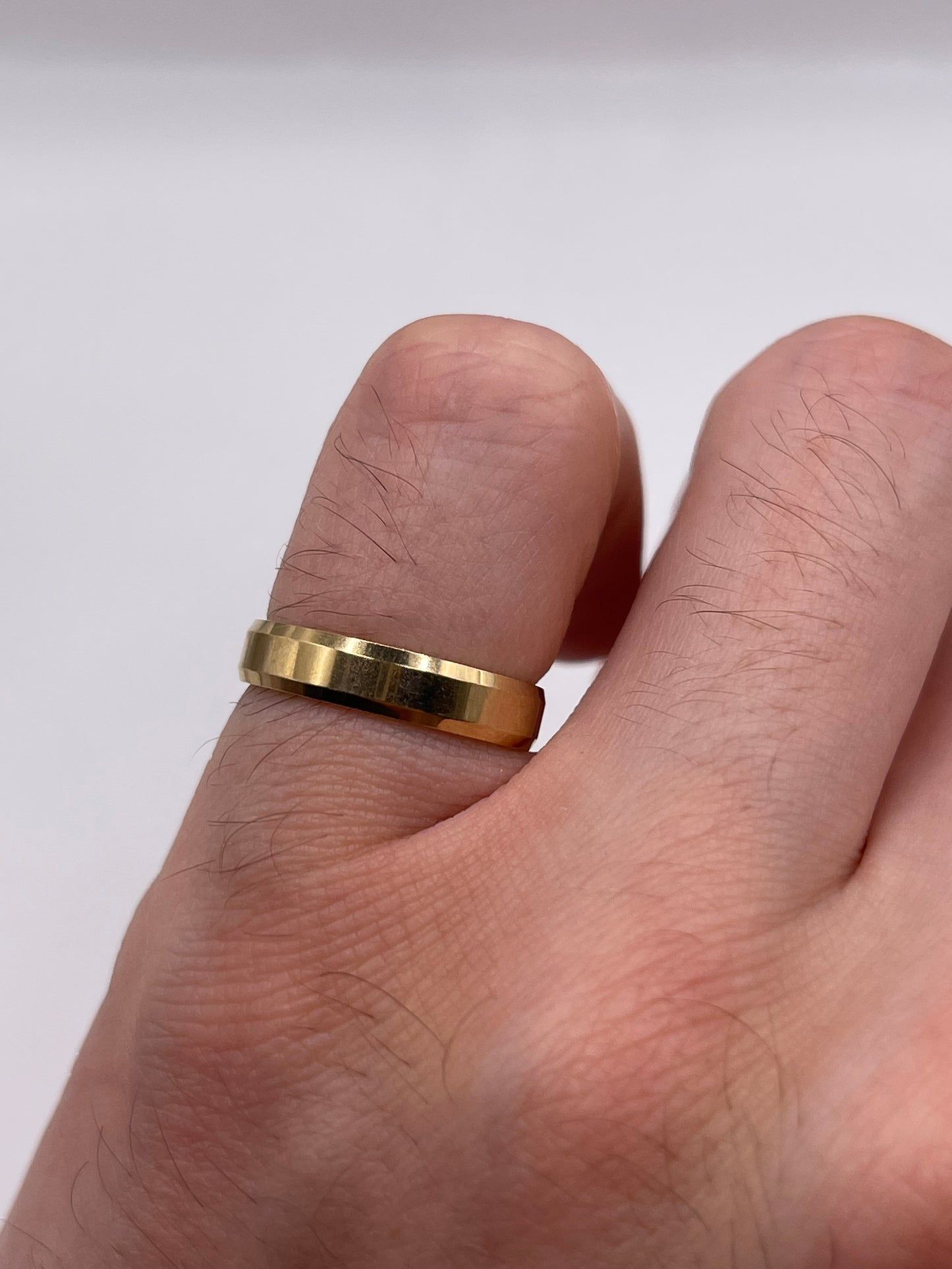 9ct gold band