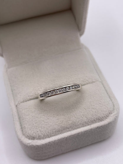 9ct white gold diamond ring