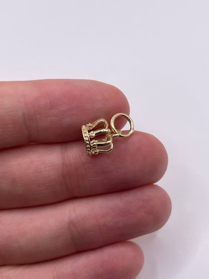 9ct gold crown charm