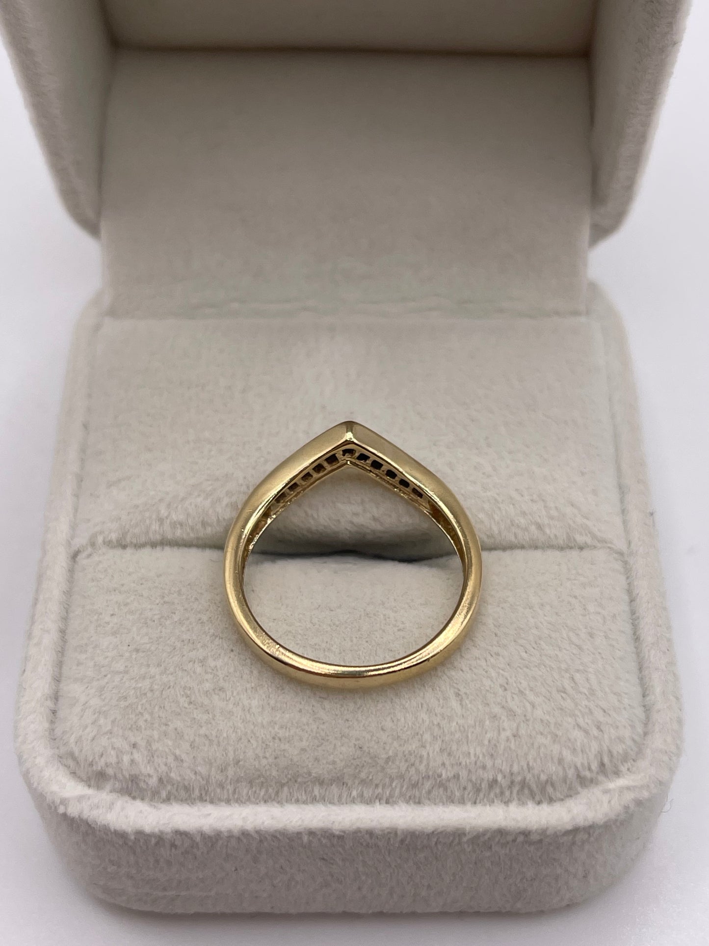 9ct gold diamond wishbone ring