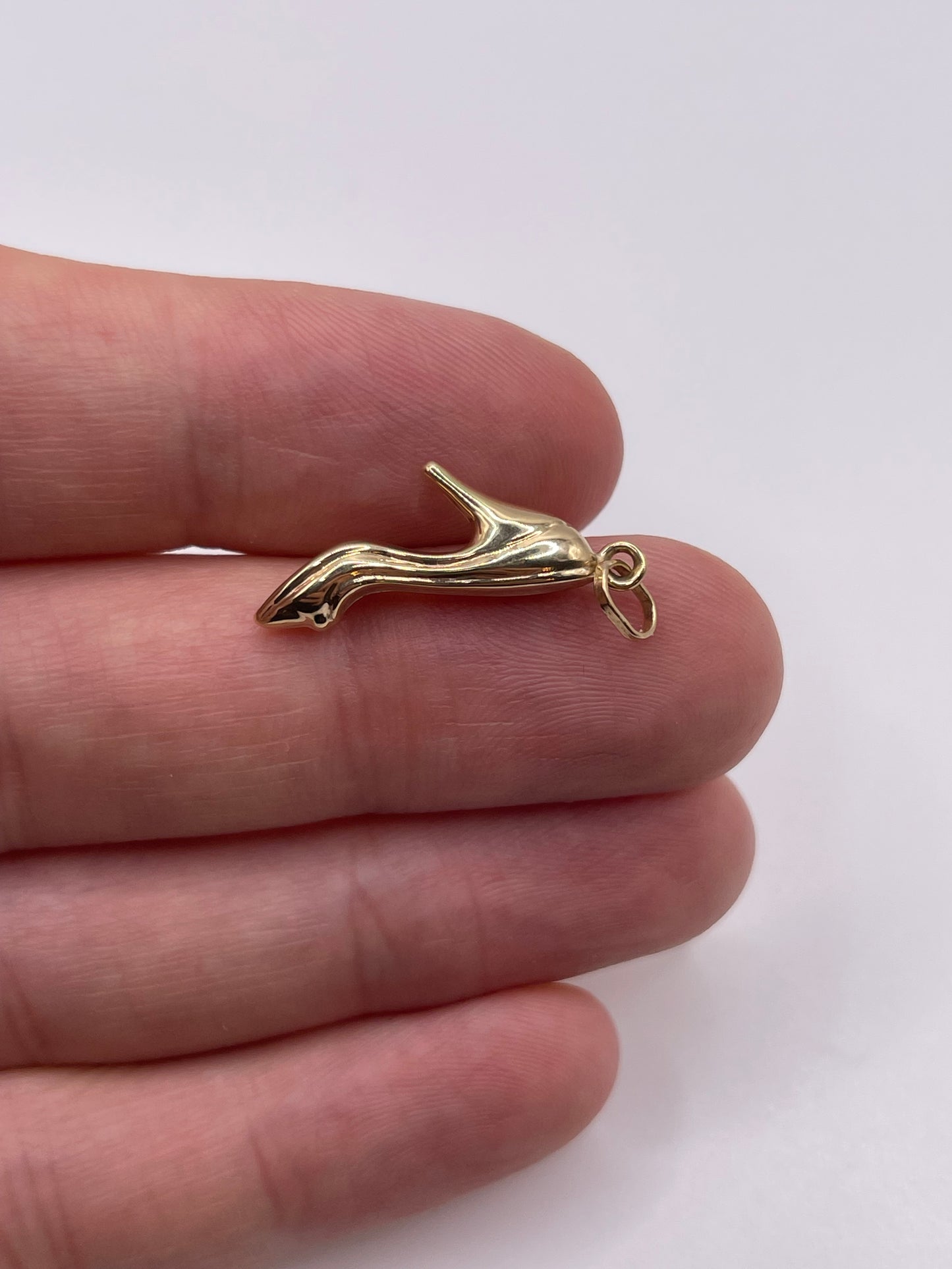 9ct gold heel charm