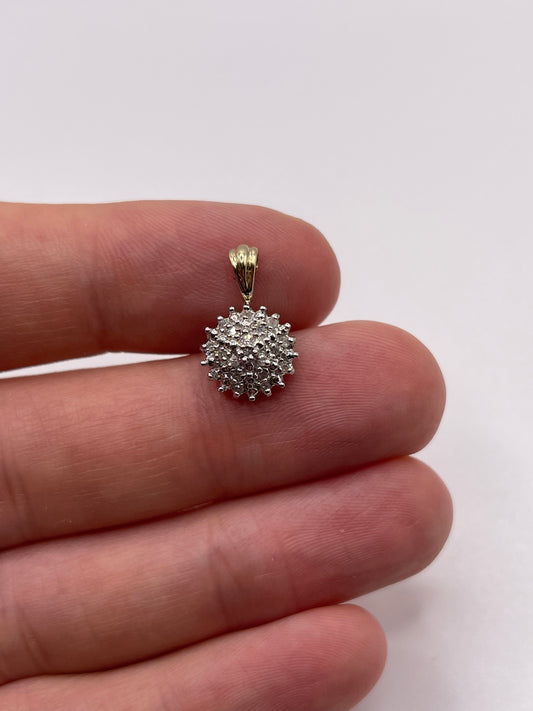 9ct gold diamond cluster pendant