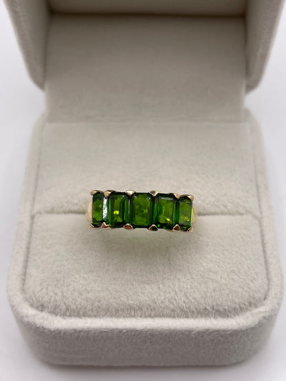 9ct gold diopside ring