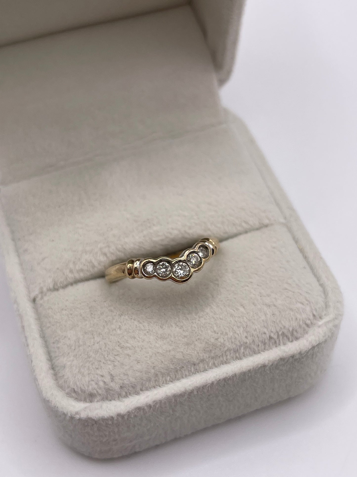 9ct gold diamond wishbone ring