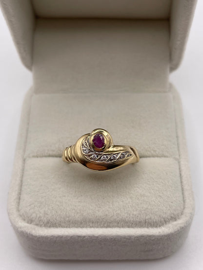 9ct gold ruby and cz ring
