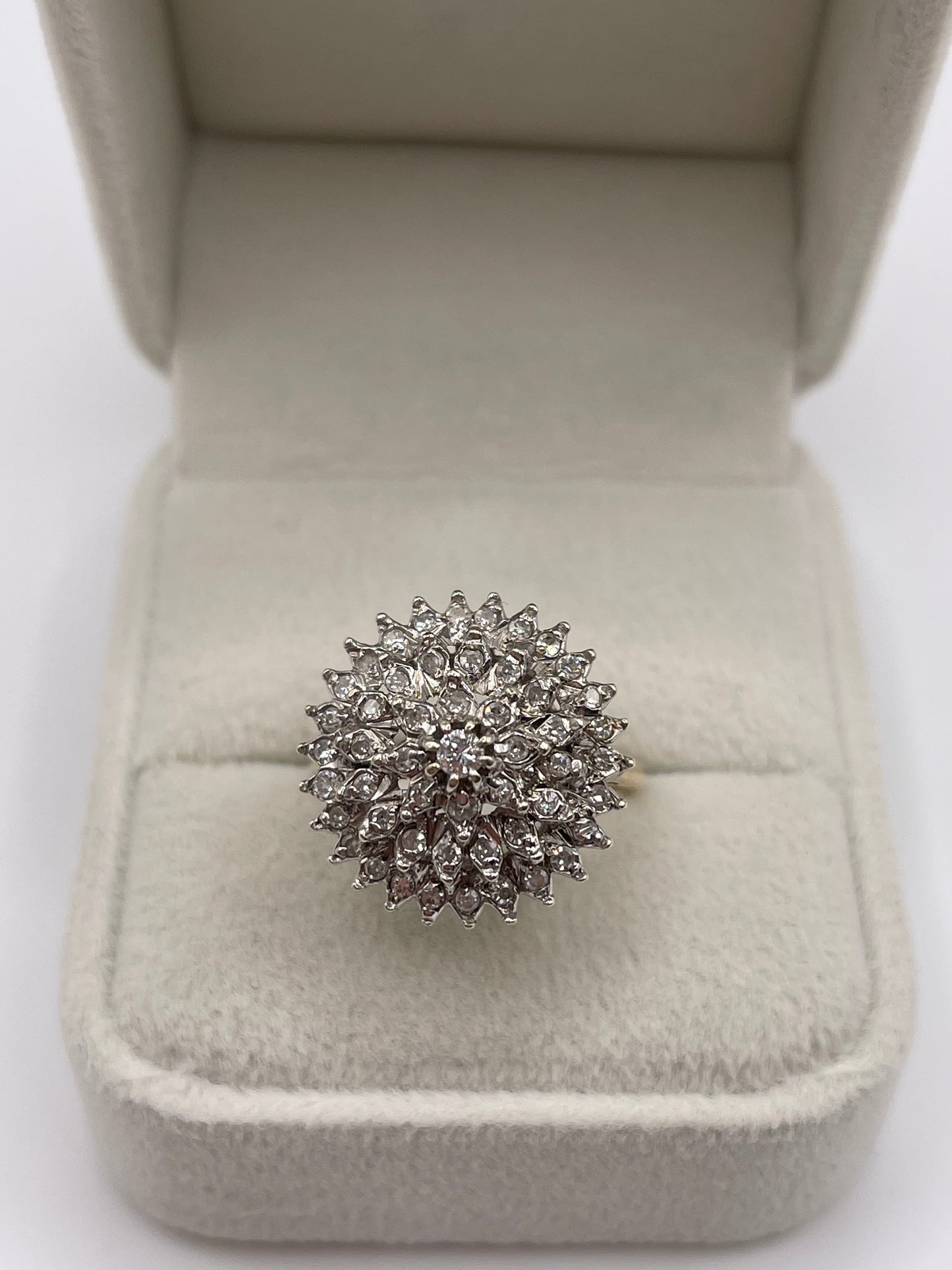 9ct gold diamond cluster ring