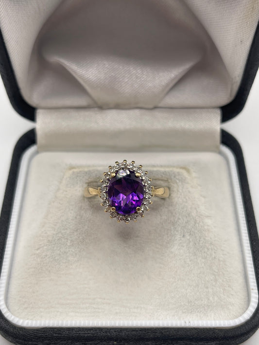9ct gold amethyst and diamond ring