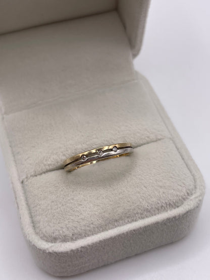 9ct two tone gold diamond ring