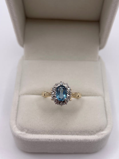 9ct gold topaz and diamond ring