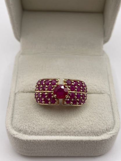 9ct gold ruby cluster ring